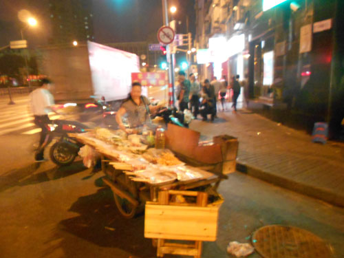 002.03ShanghaiNightMarket7.jpg